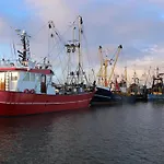 Fuer Vier Personen Im Erdgeschoss By Interhome *